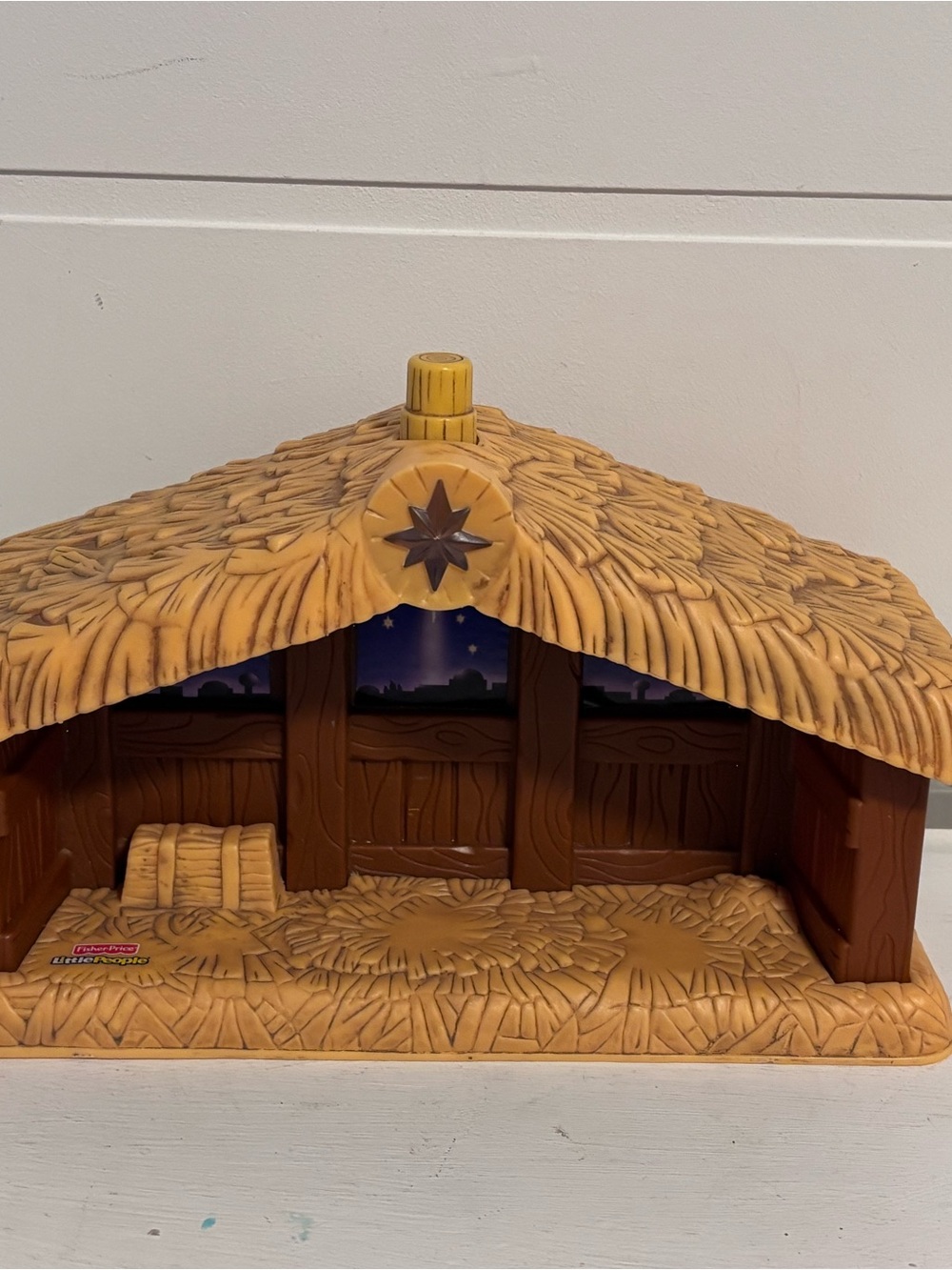Fisher-Price Plastic Nativity Stable in Brown and Tan lights and sound work
